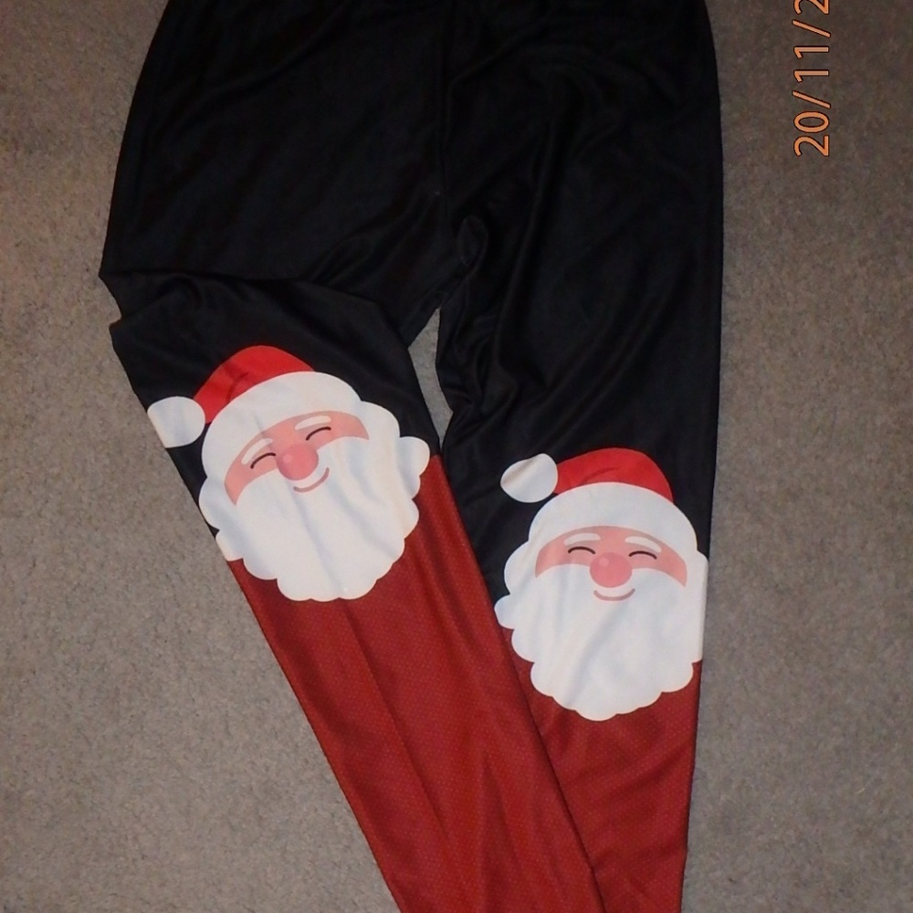 Santa!  Leggings in time for your Christmas fun!